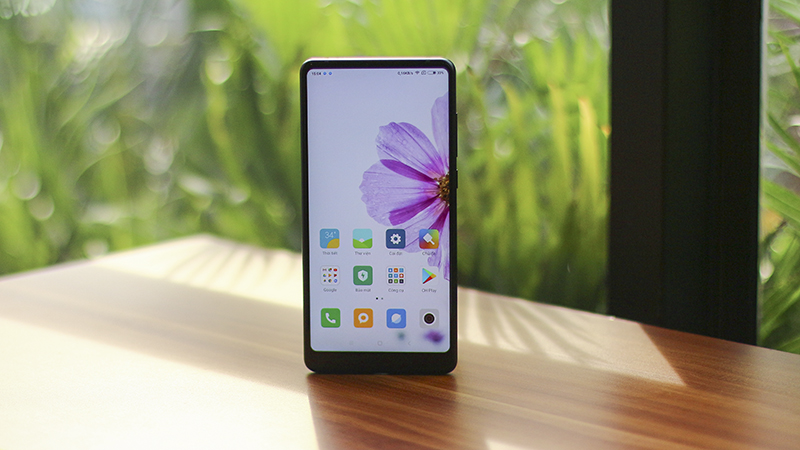 Trên tay Xiaomi Mi MIX 2 chính hãng