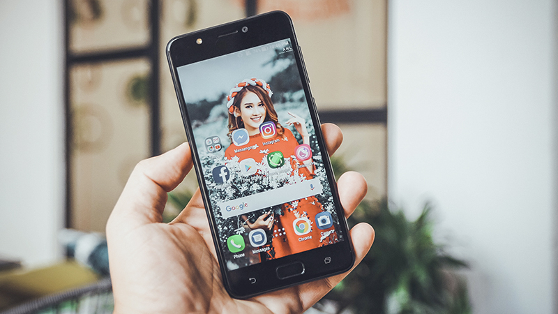 Trên tay Zenfone 4 Max 