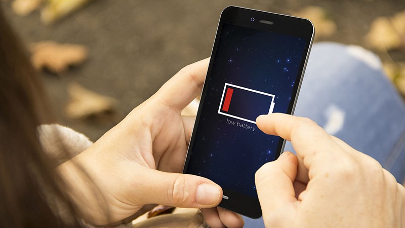 8 cách khắc phục điện thoại nhanh hết pin khi không sử dụng (2023)