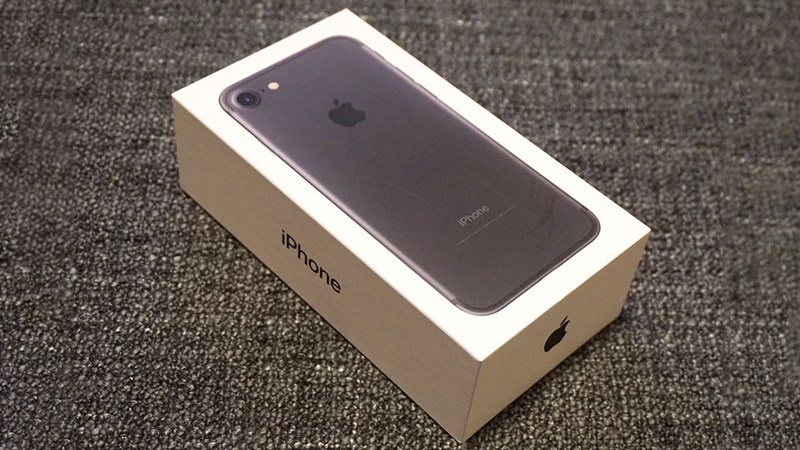 Hộp iPhone 7