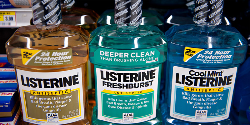 Tìm hiểu về nước súc miệng Listerine