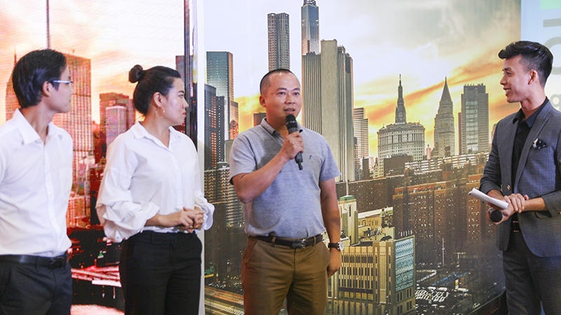 Kỉ nguyên màn hình tràn