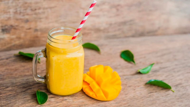 Mango smoothie