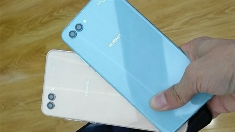 Huawei Nova 2S