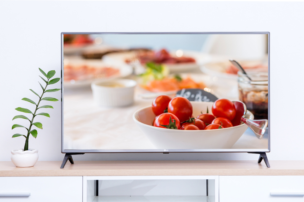 5 chiếc tivi có kích thước 49 inch, chuẩn đẹp cho ngôi nhà bạn > Smart Tivi LG 49 inch 49UJ652T 