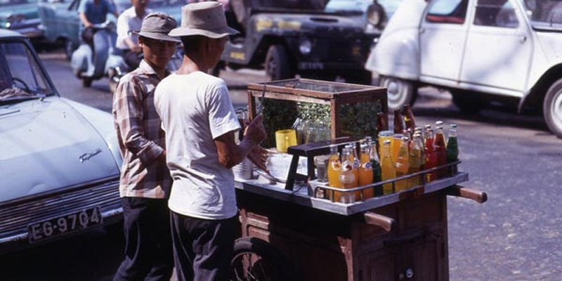 Thực tế cho thấy nước ngọt đóng chai không hề có giá trị dinh dưỡng giống như các phụ huynh lầm tưởng.