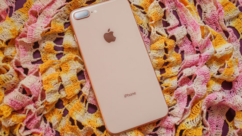 iPhone 8 Plus iPhone 8 Plus