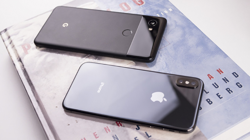 So sánh iPhone X và Pixel 2 XL So sánh iPhone X và Pixel 2 XL