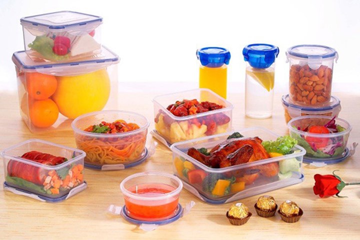 4 mẹo nhỏ tẩy sạch bong vết dầu mỡ trên hộp nhựa > 4 mẹo nhỏ tẩy sạch bong vết dầu mỡ trên hộp nhựa