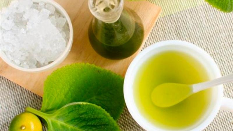 Summary of 2 ways to make lemon basil syrup for cough