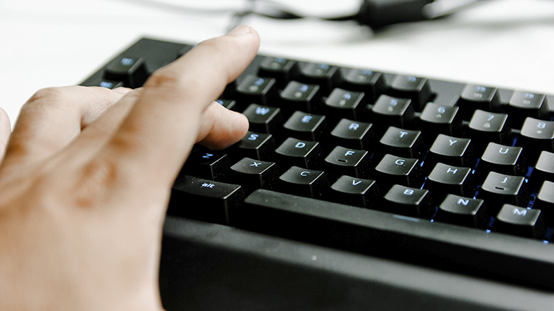 Đánh giá bàn phím Razer BlackWidow Chroma V2