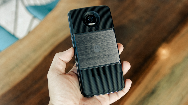 Trên tay moto mod Insta Share Projector