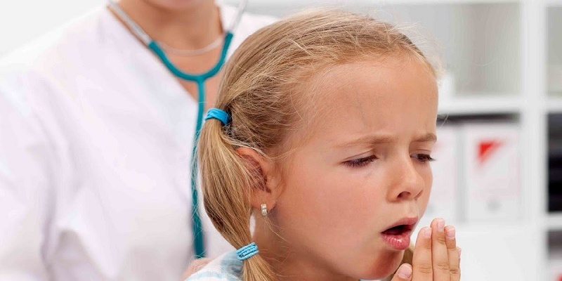 Những biểu hiện của trẻ bị viêm phổi