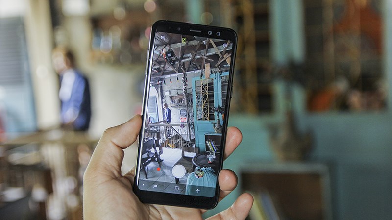 Đánh giá chi tiết Galaxy A8+ 2018 Đánh giá chi tiết Galaxy A8+ 2018