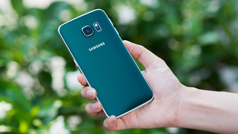 galaxy-s6-edge-mau-xanh galaxy-s6-edge-mau-xanh