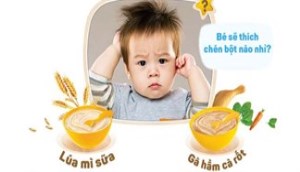 Nên chọn bột ăn dặm vị ngọt hay vị mặn cho bé?