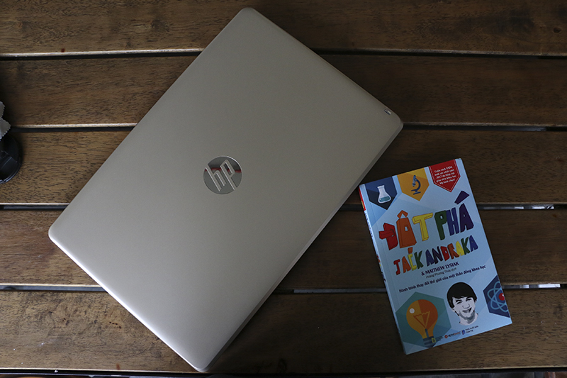 Äánh giá chi tiết laptop HP 15-bs573TU: Ngưá»i bạn Äá»ng hà nh cùng há»c sinh mùa nÄm má»i