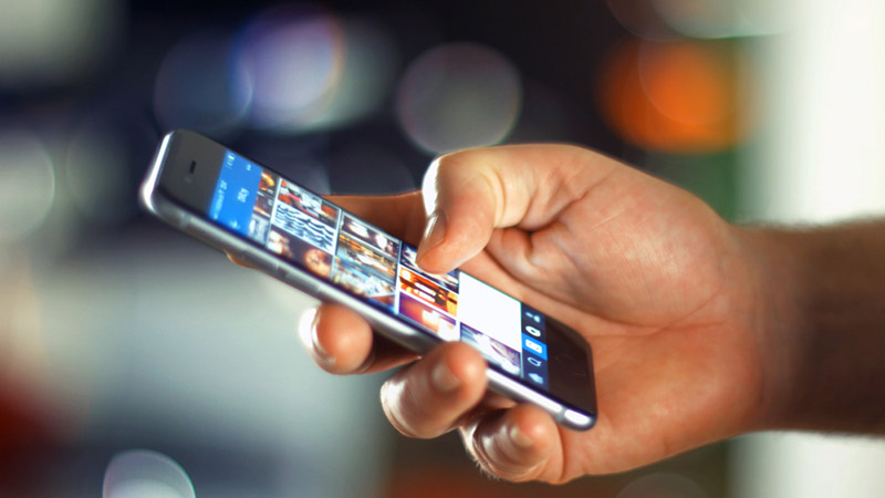 Tyler Barney, chàng trai 17 tuổi khiến Apple bị kiện nghìn tỷ đô là ai?