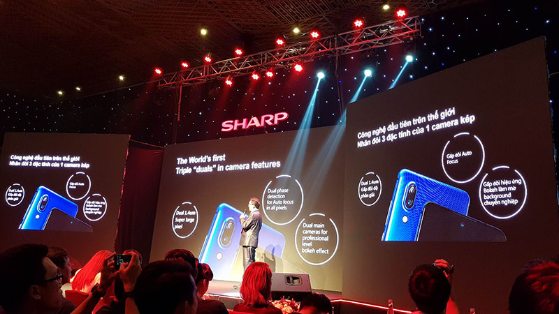 Aquos S2 có camera kép phía sau Aquos S2 có camera kép phía sau