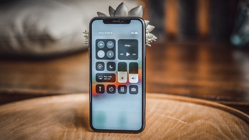 Sharp & Japan Display cạnh tranh sản xuất màn hình OLED cho iPhone 2018 - ảnh 1 Sharp & Japan Display cạnh tranh sản xuất màn hình OLED cho iPhone 2018 - ảnh 1