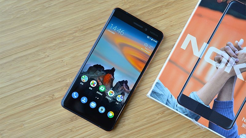 Hình ảnh trên tay Nokia 6 (2018) mới nhất: Cứng cáp và sang trọng - ảnh 1 Hình ảnh trên tay Nokia 6 (2018) mới nhất: Cứng cáp và sang trọng - ảnh 1