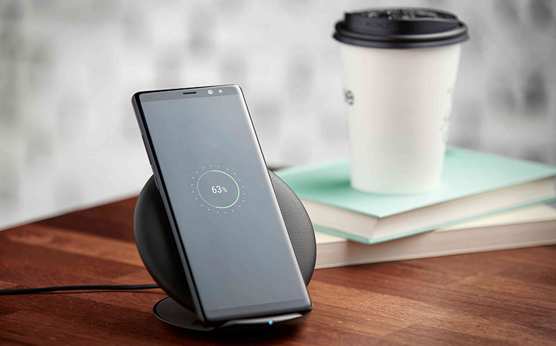 Phụ kiện sạc pin điện thoại