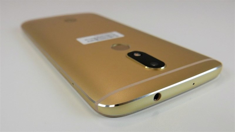 Render Moto E5 xuất hiện với cảm biến vân tay mặt sau