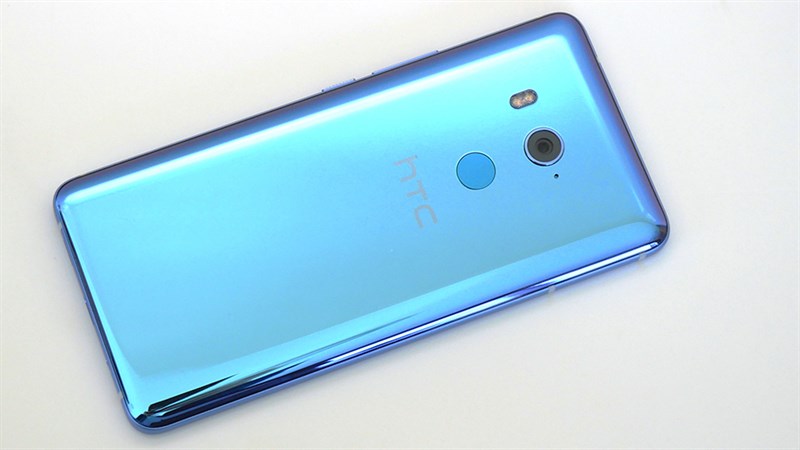 HTC U11 EYEs HTC U11 EYEs