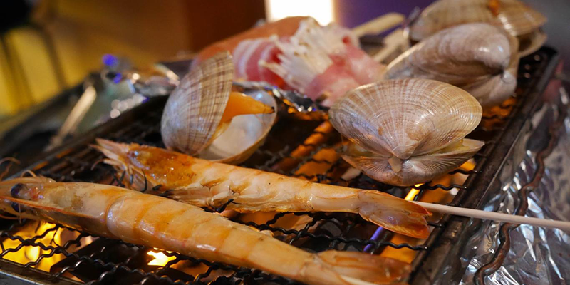 không nên trở mặt thường xuyên, hãy đợi chút chín vàng đều hãy trở mặt 