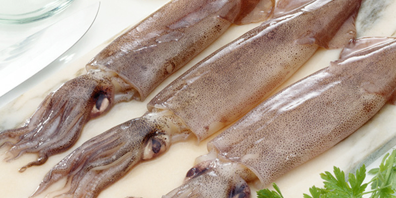 làm sạch hải sản là có thể nướng ngay mà không cần tẩm ướp gia vị