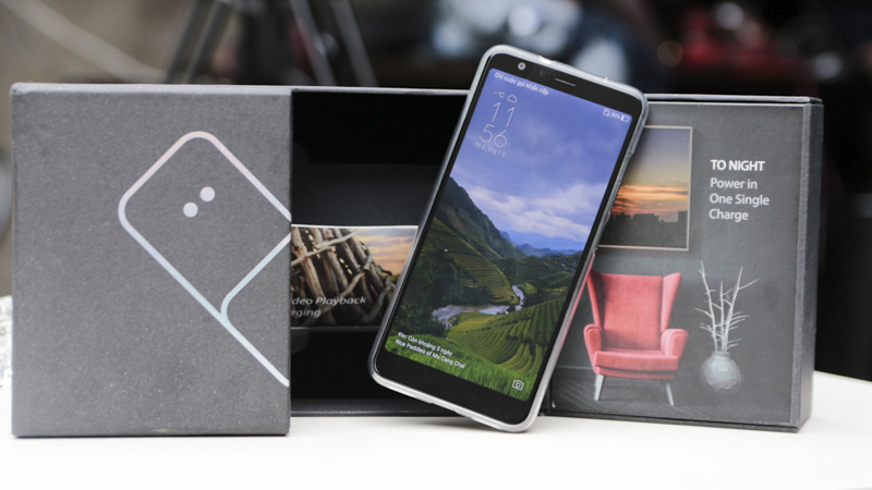 Mở hộp Zenfone max Plus 