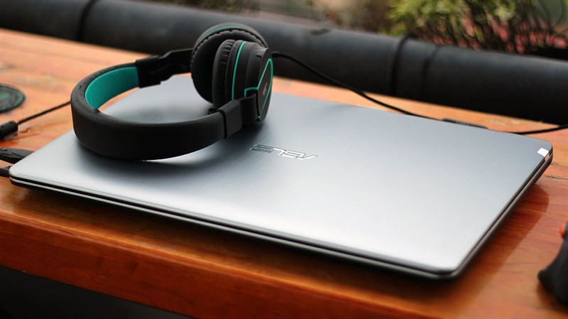 Đánh giá laptop Asus A540UP Đánh giá laptop Asus A540UP