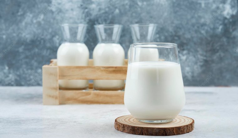 Sữa tươi không đường bao nhiêu calo? Uống có béo không?