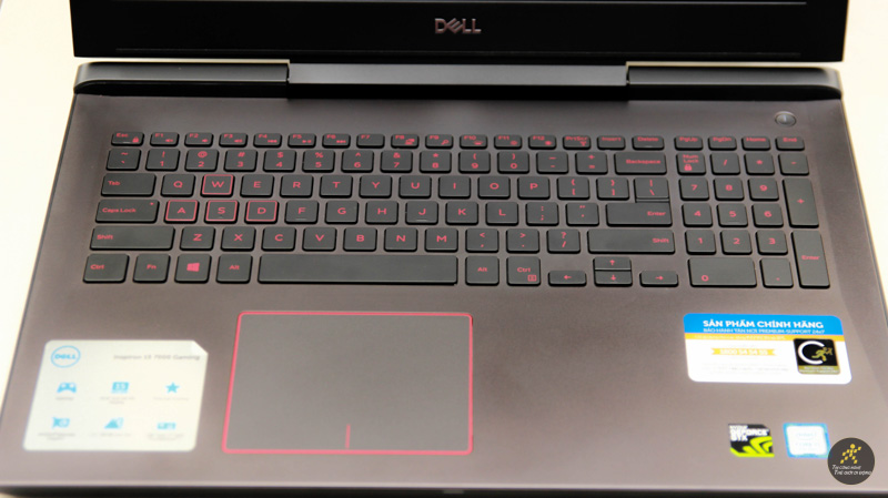 Đánh giá Dell Inspiron 7577