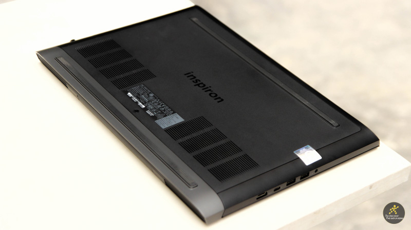 Đánh giá Dell Inspiron 7577