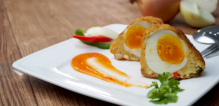 trứng bọc đậu hủ chiên giòn