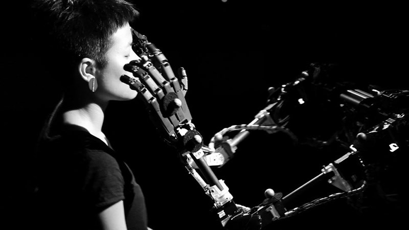 Nhiều người nổi tiếng đã bị ghép mặt vào video người lớn bằng AI