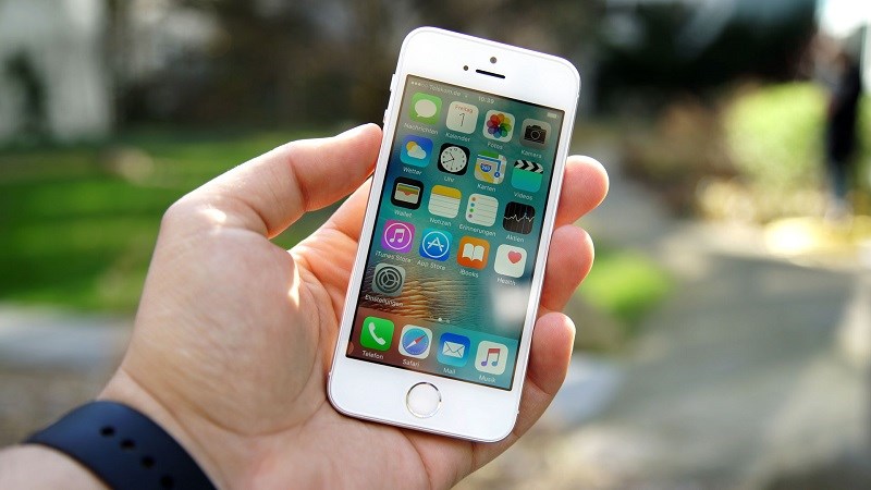 Tin đồn không chắc chắn về màn hình của iPhone SE2