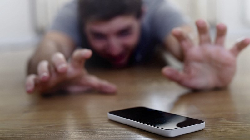 2/3 số người được hỏi thừa nhận họ cảm thấy “hoảng sợ” khi bị mất smartphone.