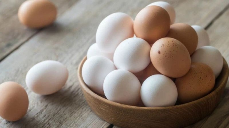 Trứng chứa nhiều protein tốt cho mái tóc