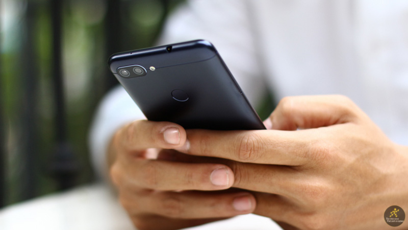 Zenfone 4 Max Pro & Max Plus M1 đang được bán trả góp với lãi suất 0% Zenfone 4 Max Pro & Max Plus M1 đang được bán trả góp với lãi suất 0%