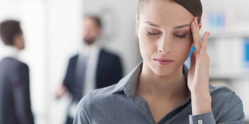 Một số người khi ăn kem xong có cảm giác nhức buốt phần đầu, đây còn gọi là hiện tượng não đóng băng.