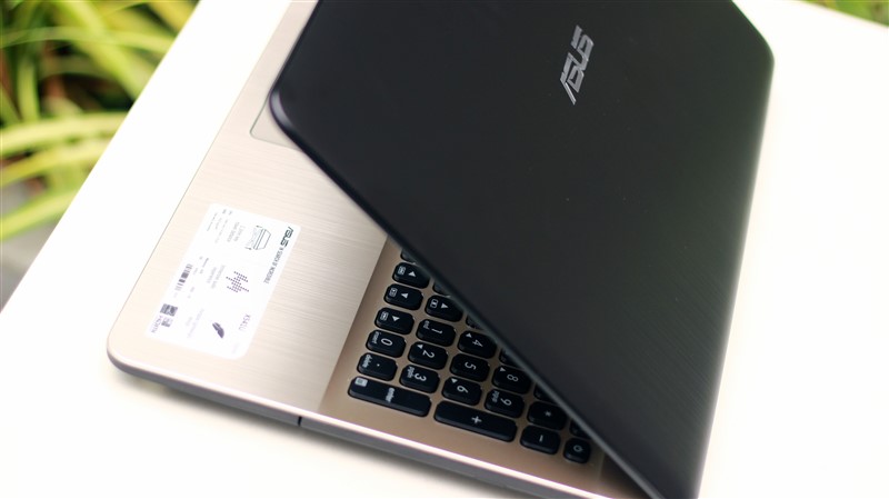 Đánh giá Laptop Asus X541UA