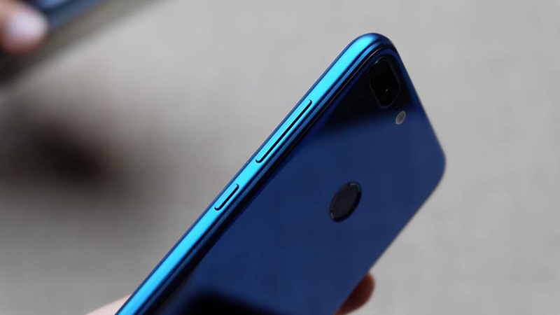 Honor 9 Lite Honor 9 Lite