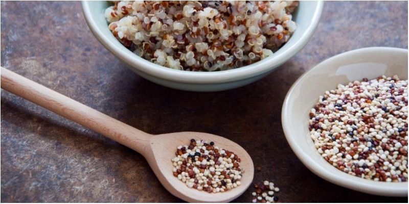 hạt quinoa là nguồn cung cấp dinh dưỡng rất tốt giúp các cơ phục hồi