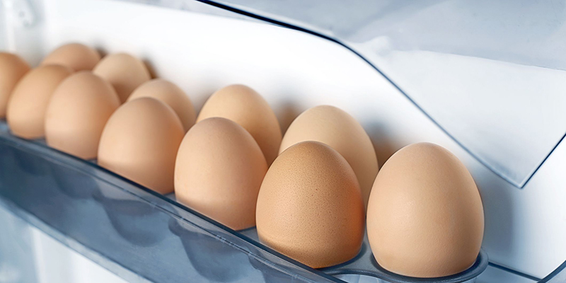 Cho trứng vào tủ lạnh trước khi luộc