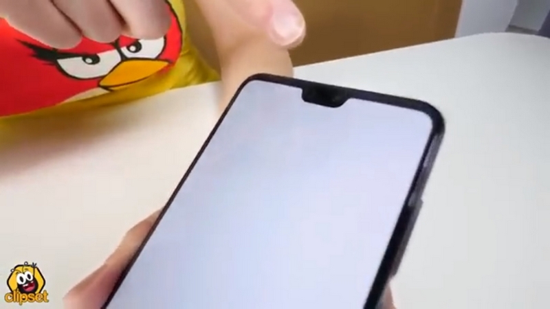 Mở hộp và trên tay nhanh siêu phẩm Huawei P20 Pro