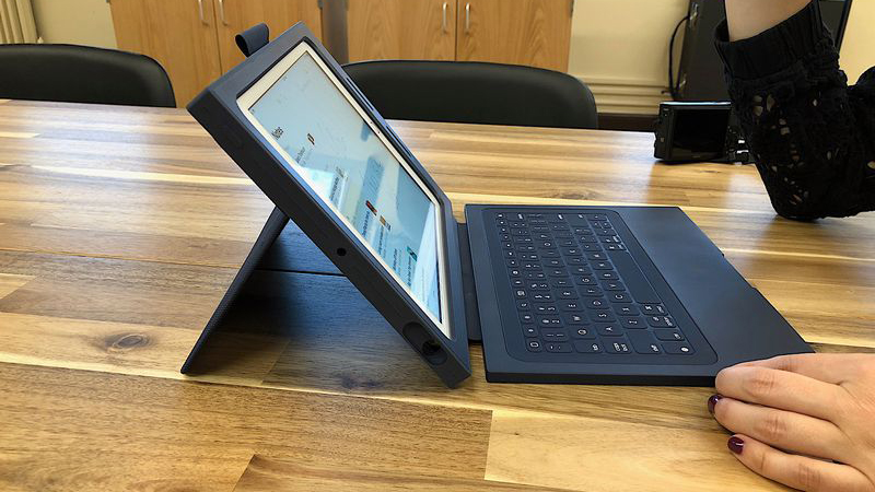 iPad iPad