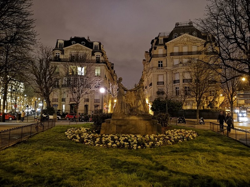 Chiêm ngưỡng Paris qua camera của Huawei P20 Pro Chiêm ngưỡng Paris qua camera của Huawei P20 Pro