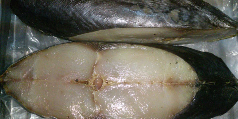 Nếu bạn bị đến giai đoạn suy mòn bỏng cần ăn nhiều cá thu để bổ sung Axit Amin nhằm tăng quá trình tổng hợp mô sợi dưới da.